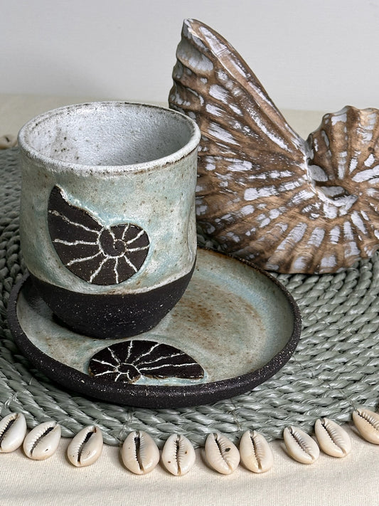 Hug Mug & Saucer Sets