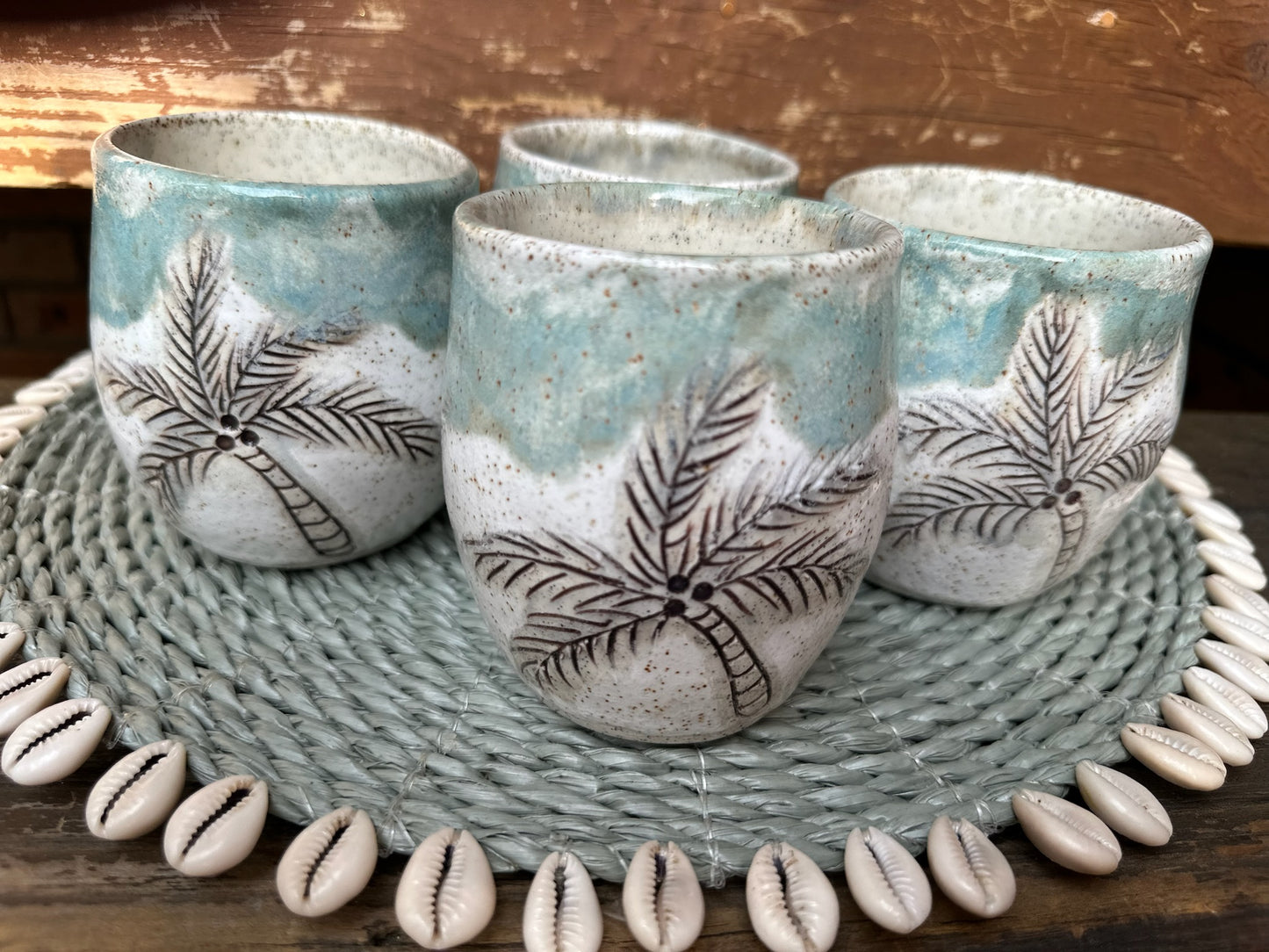 Hug Mugs 🫶🏼 Etched Design